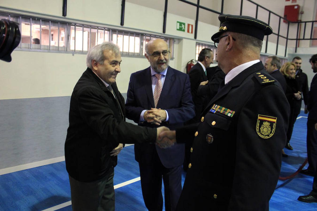 El acto de la toma de posesión de Ángel Alcázar Sempere como jefe provincial de la Policía en Toledo