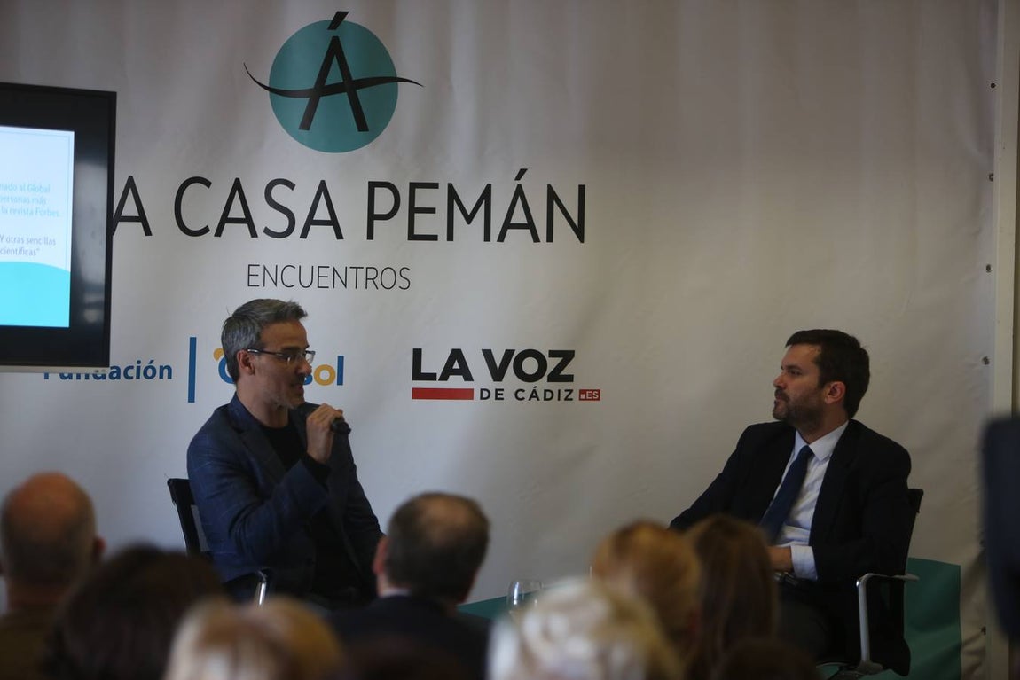 David Calle presenta en Cádiz &#039;¿Cuánto pesan las nubes?&#039;