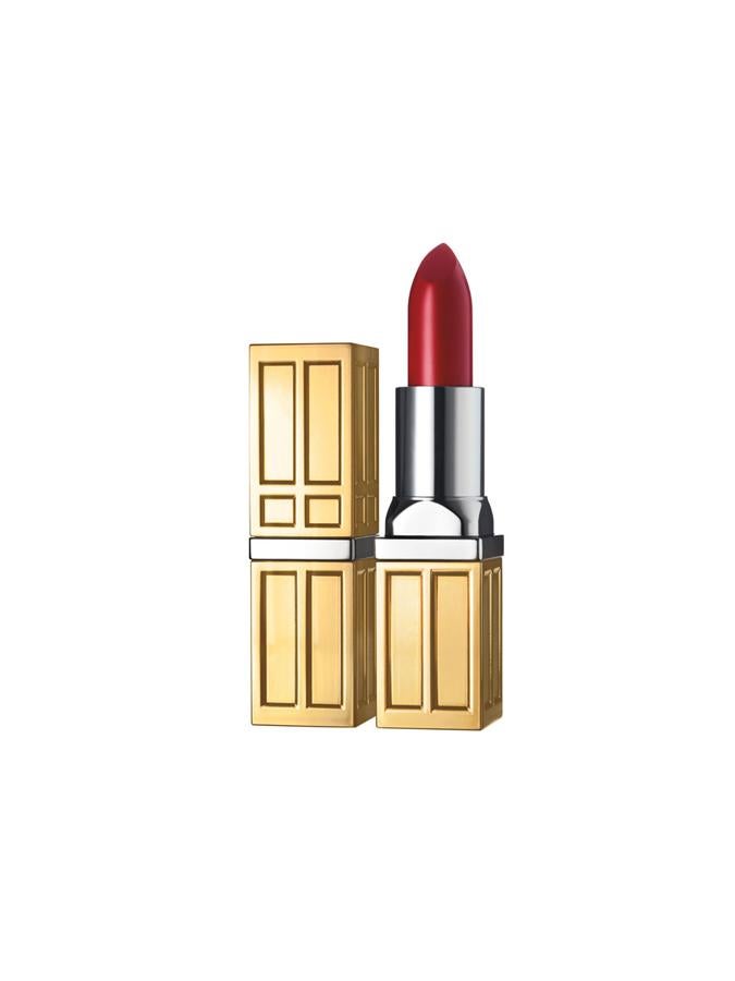 Elizabeth Arden Beautiful Color Moisturizing Lipstick. Exhuberante y lujoso,  esta barra de labios proporciona un acabado mate y aterciopelado que dura 12 horas. Tono Bold Red. (Precio: 29 euros)