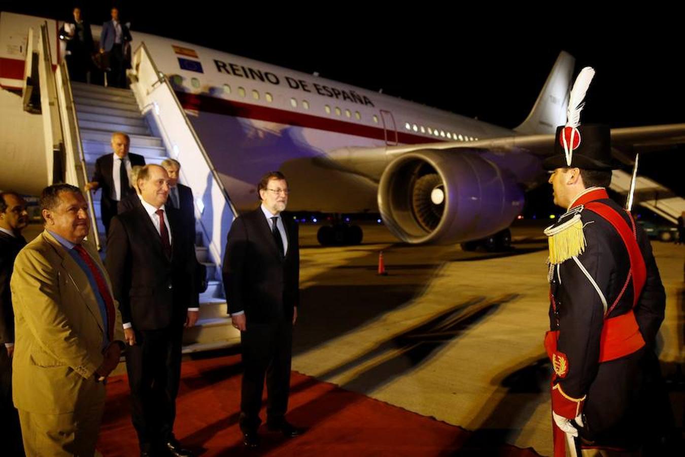 La visita de estado de Rajoy a Argentina, en imágenes. Rajoy llegó ayer lunes a Buenos Aires para iniciar la primera visita de un presidente español en 11 años.