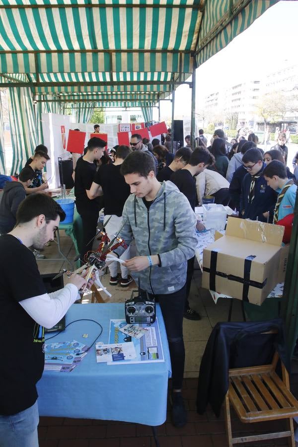 En imágenes, los experimentos del Paseo por la Ciencia en Córdoba