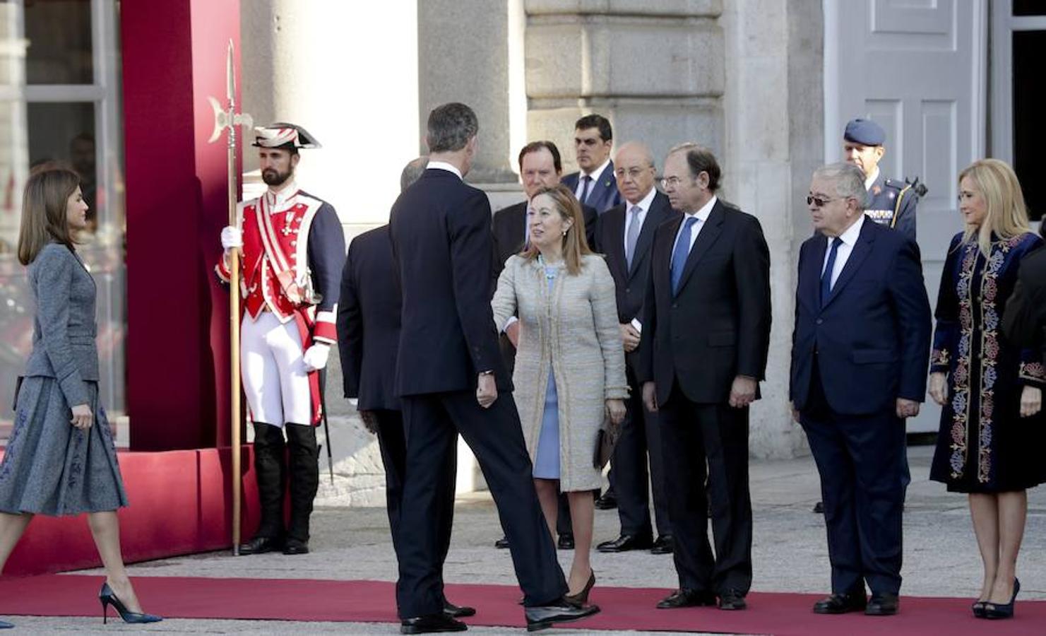 Los Reyes reciben al presidente del Portugal en el Palacio Real