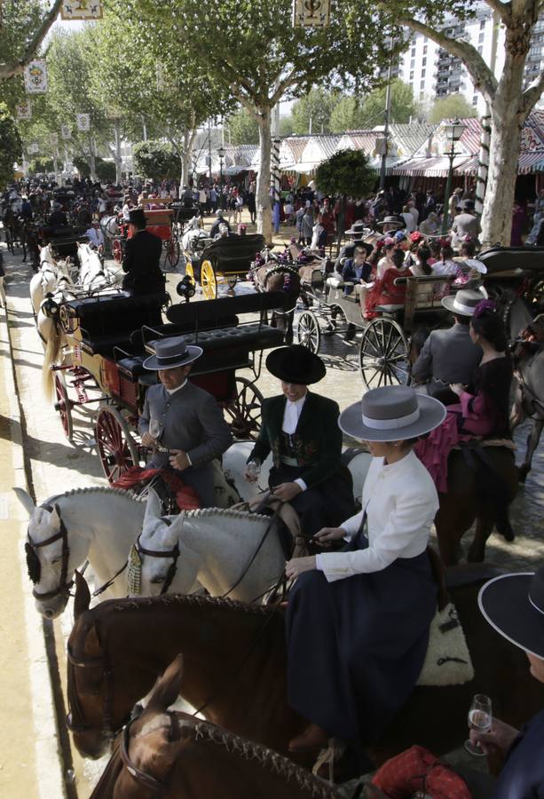 Bullicioso martes de Feria de Abril de Sevilla 2018