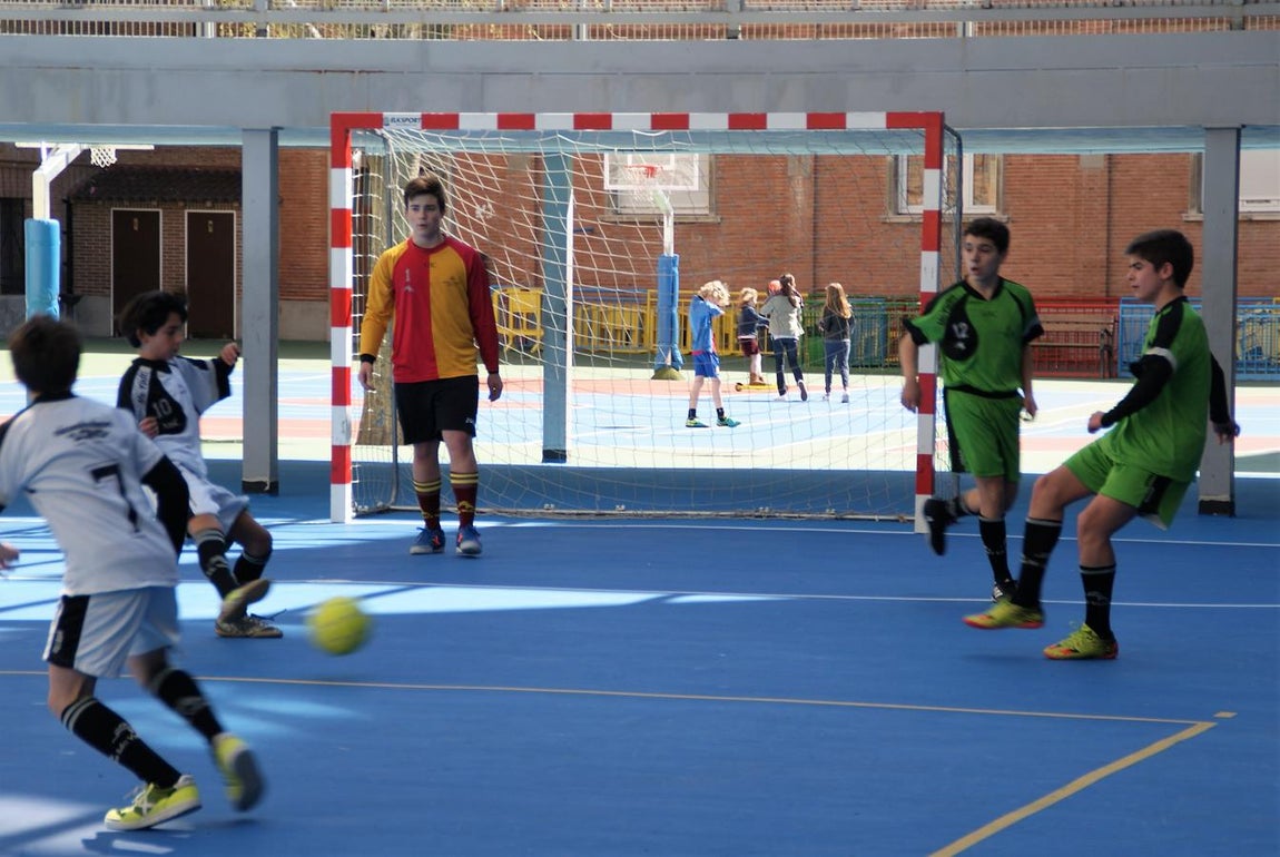 Las mejores imágenes del partido disputado entre Blanca de Castilla y Patrocinio San José &quot;A&quot;