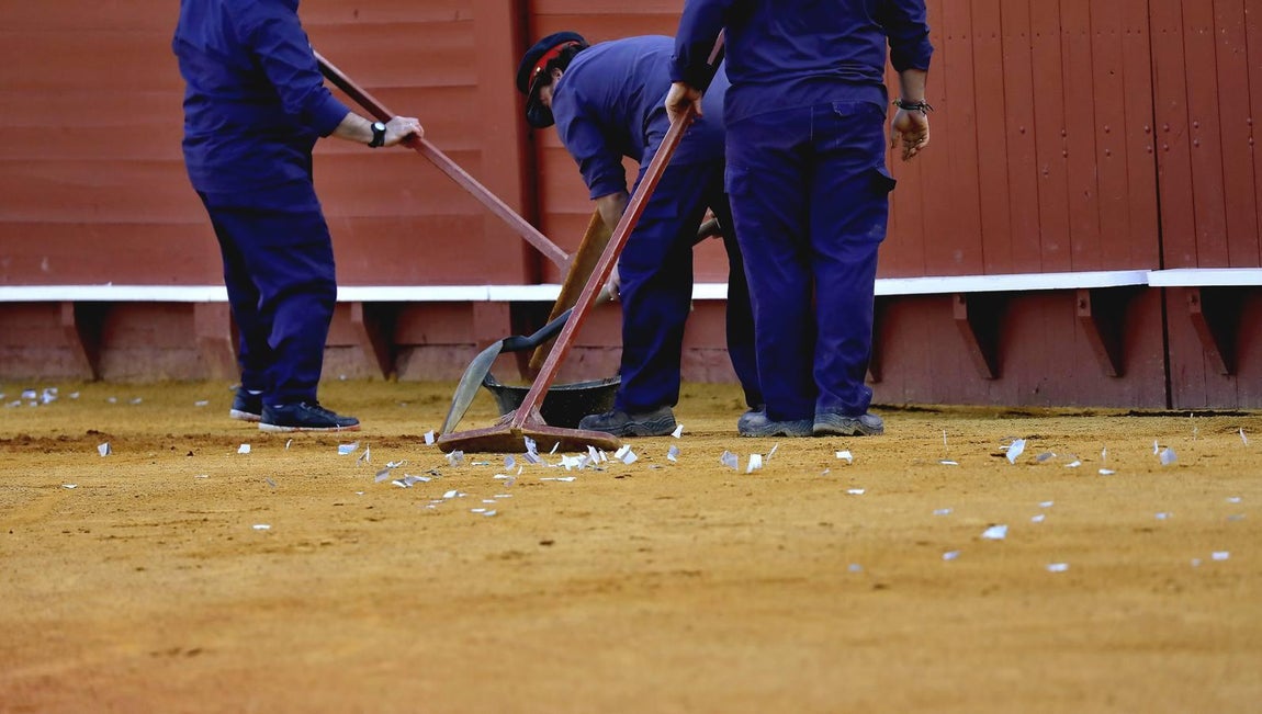 Corrida de toros del jueves del ciclo continuado de abono de la Feria de Abril