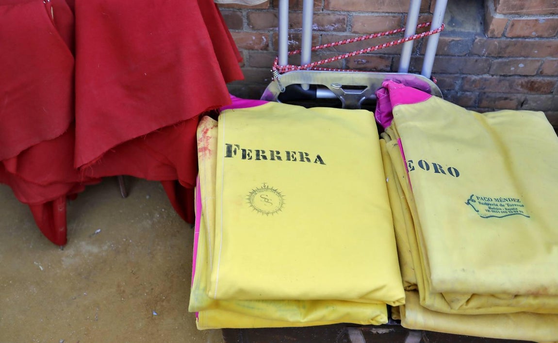 Corrida de toros del jueves del ciclo continuado de abono de la Feria de Abril