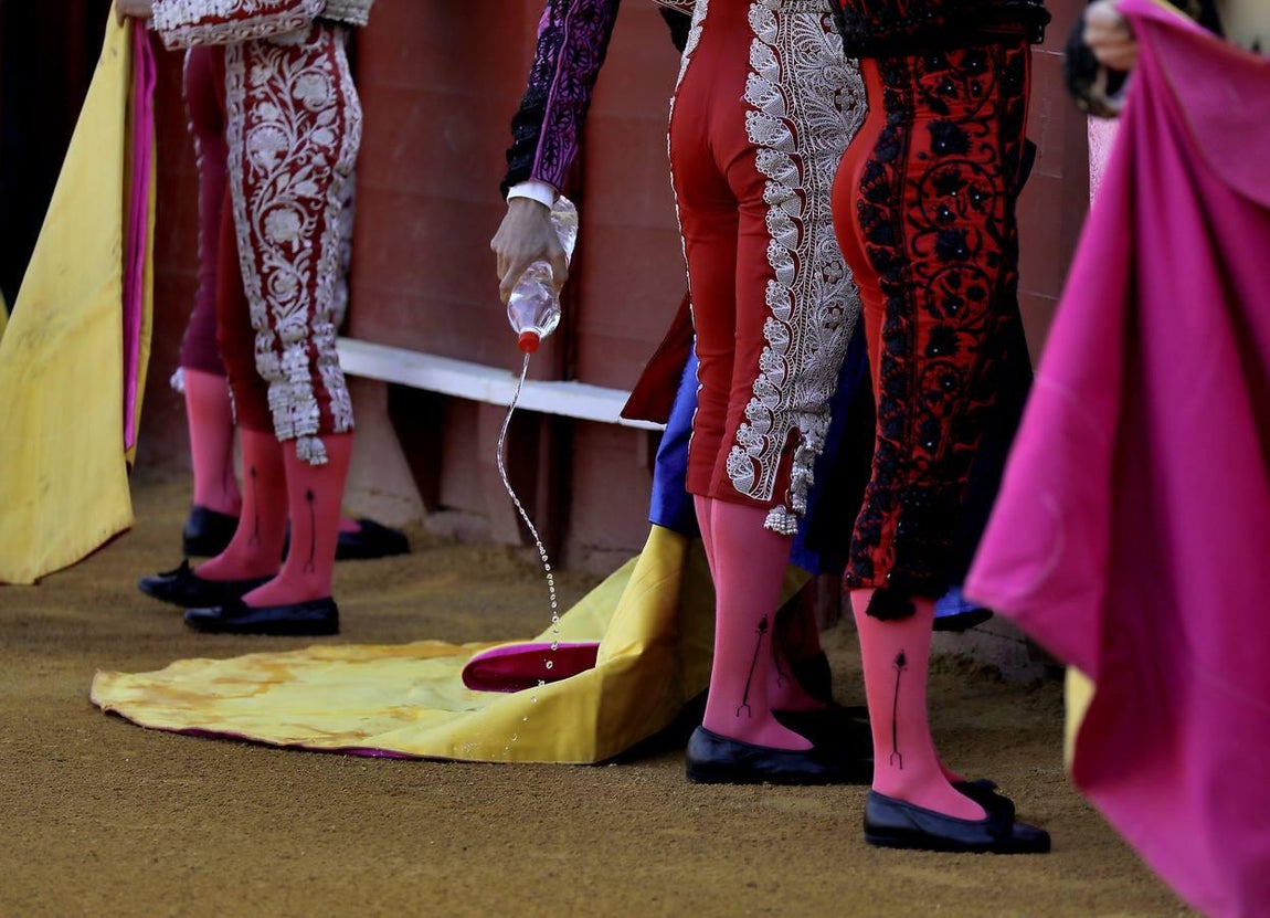 Corrida de toros del jueves del ciclo continuado de abono de la Feria de Abril