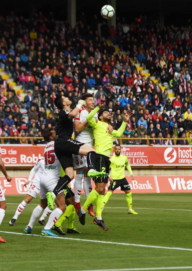 El Cultural Leonesa-Córdoba CF, en imágenes