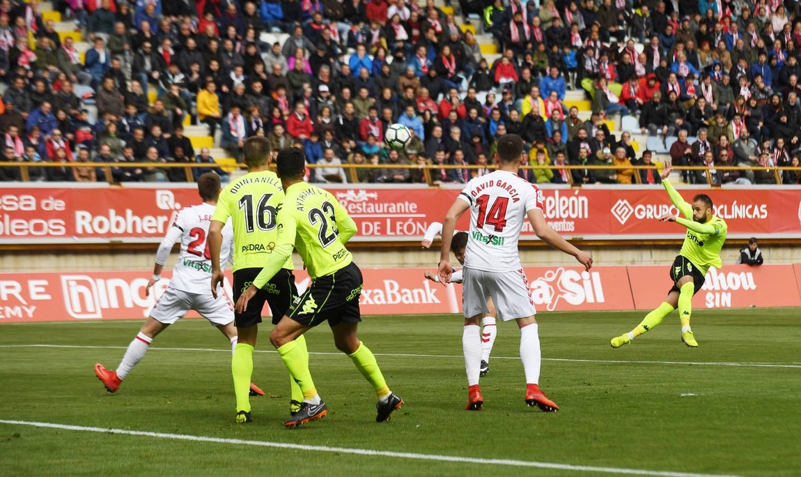 El Cultural Leonesa-Córdoba CF, en imágenes