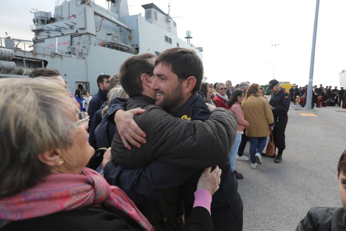 Fotos: Despedida al &#039;Juan Carlos I&#039; en la Base Naval de Rota