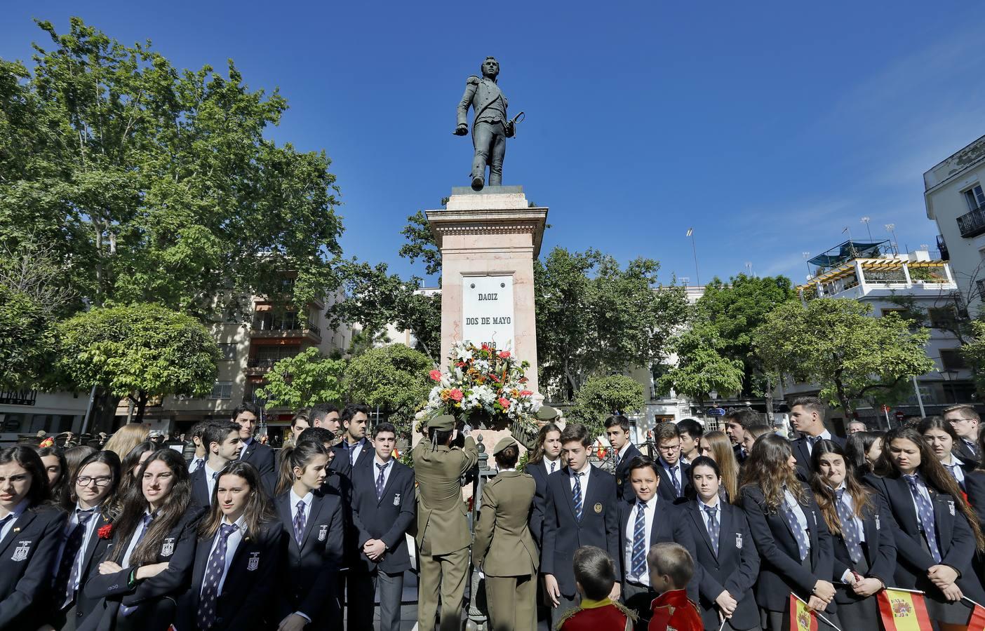Homenaje en Sevilla a los héroes de la Independencia