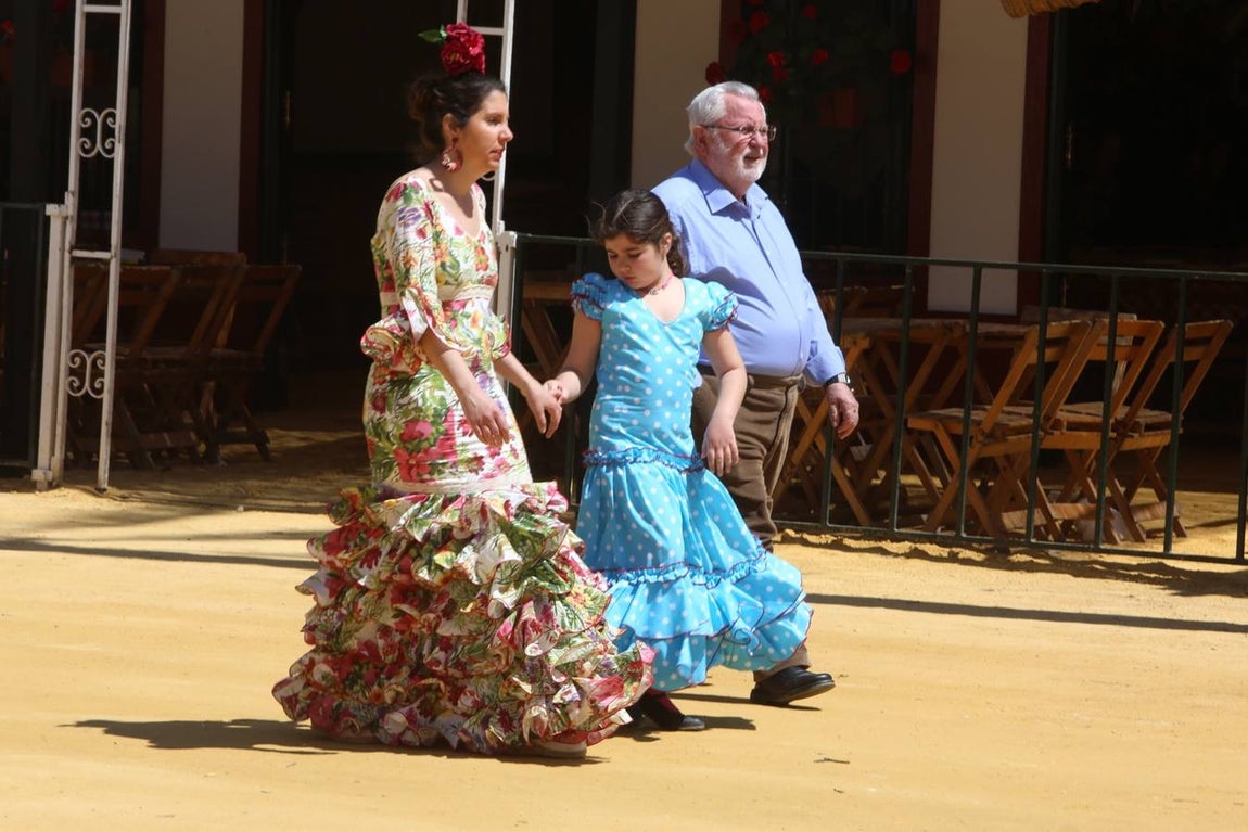 FOTOS: Ambientazo en la Feria del Caballo de Jerez este domingo