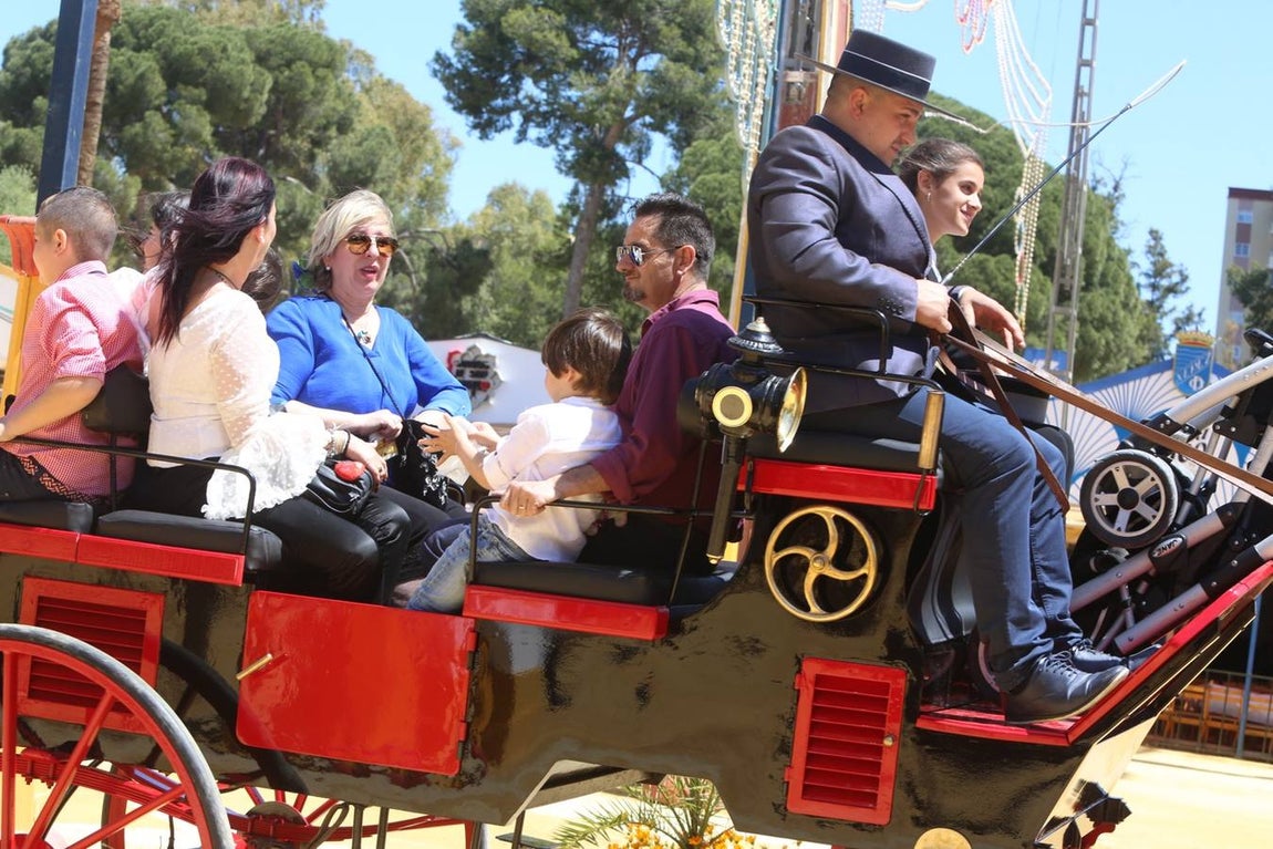 FOTOS: Ambientazo en la Feria del Caballo de Jerez este domingo