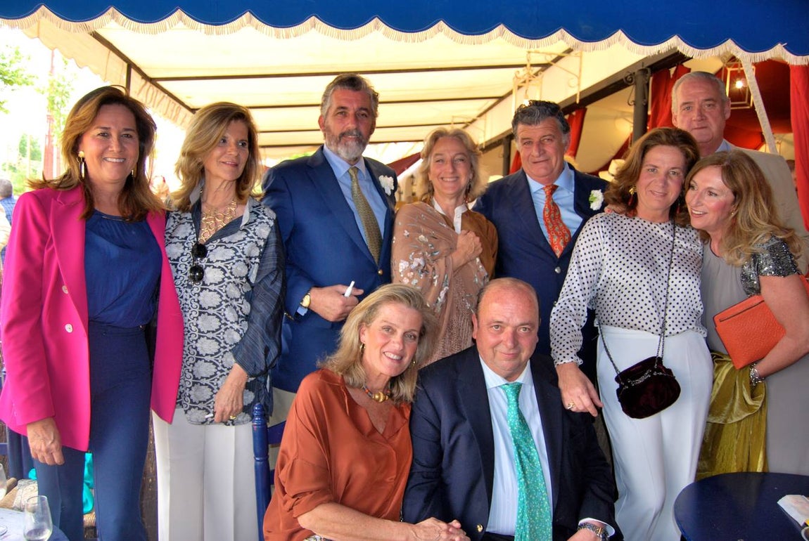 Fabiola del Pino, Chamai Cabrera, Braulio González-Chaves, Micaela Domecq, Pepe González-Chaves, Luciano Gil, Miriam del Pino y Macarena Maldonado