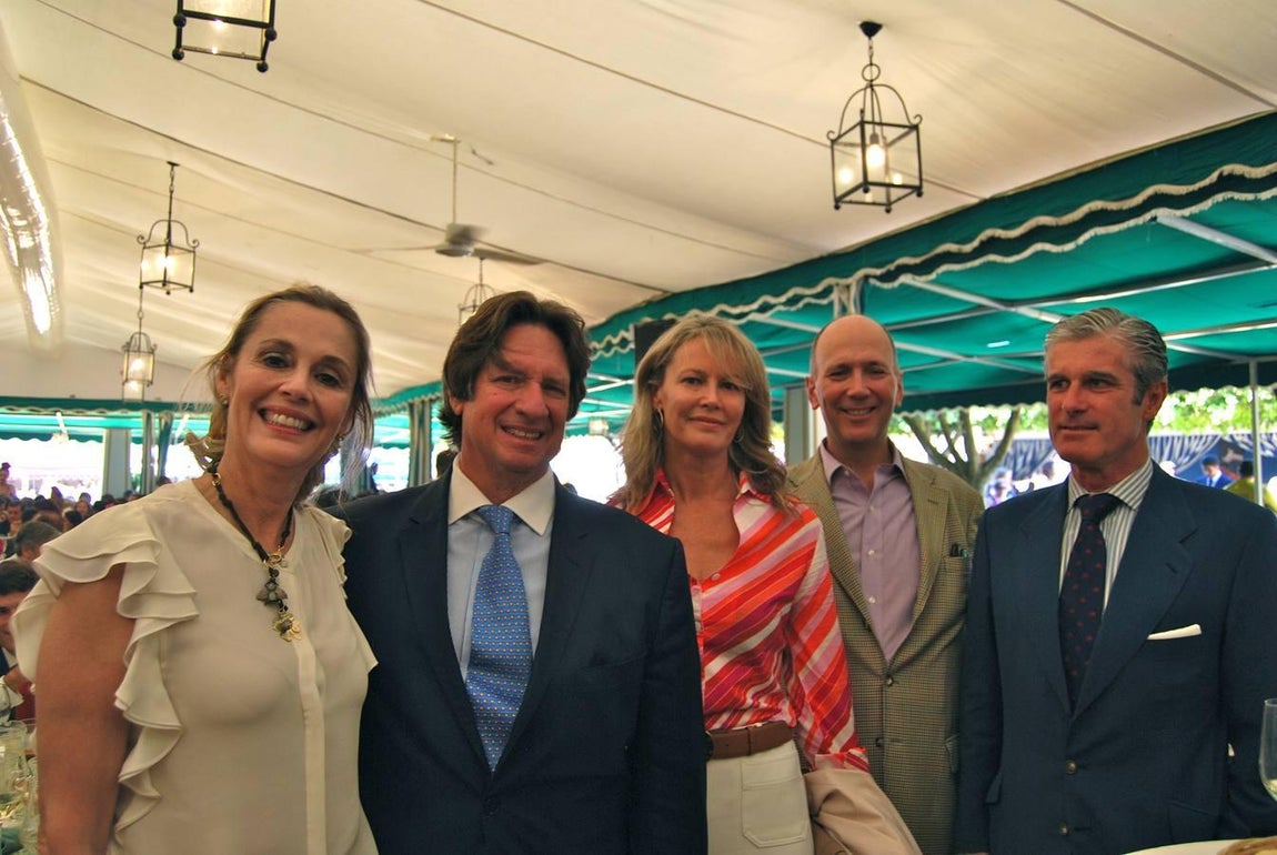 María Benilde, Nelson Ortiz, Maise Martí, Juan Emilio Posada y Cosme Domecq
