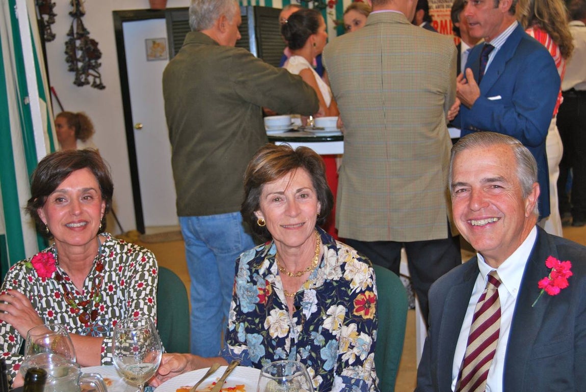 Señora de Gómez-Acebo, Mercedes Morenés y Juan Gómez-Acebo