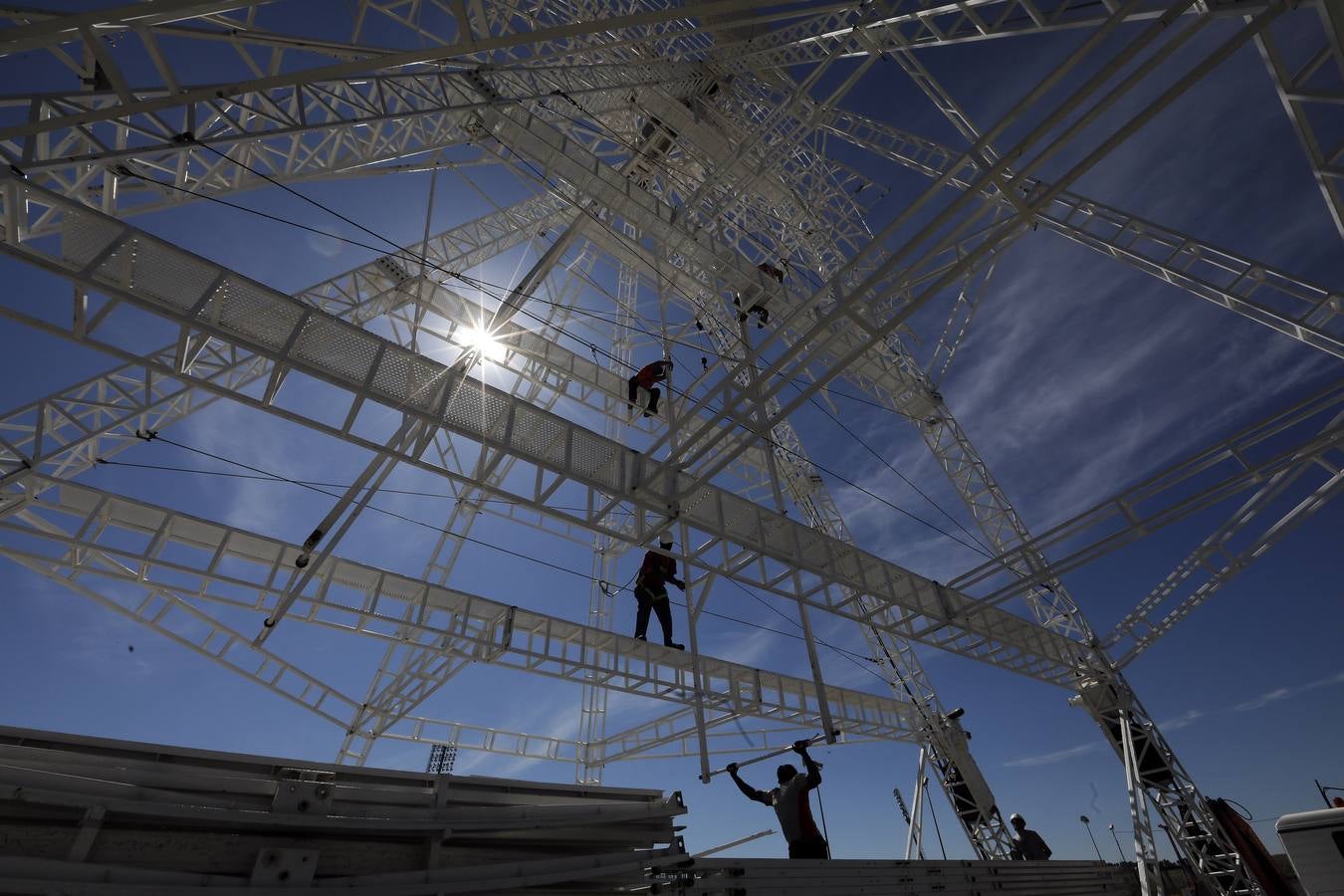 Preparativos de la Feria de Mayo de Córdoba de 2018, en imágenes