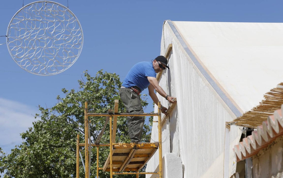 Preparativos de la Feria de Mayo de Córdoba de 2018, en imágenes