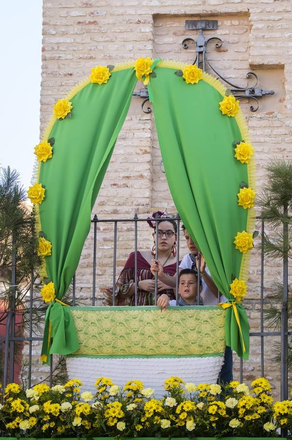 Imágenes del Rocío 2018 en Sevilla: salida de la hermandad de Gines