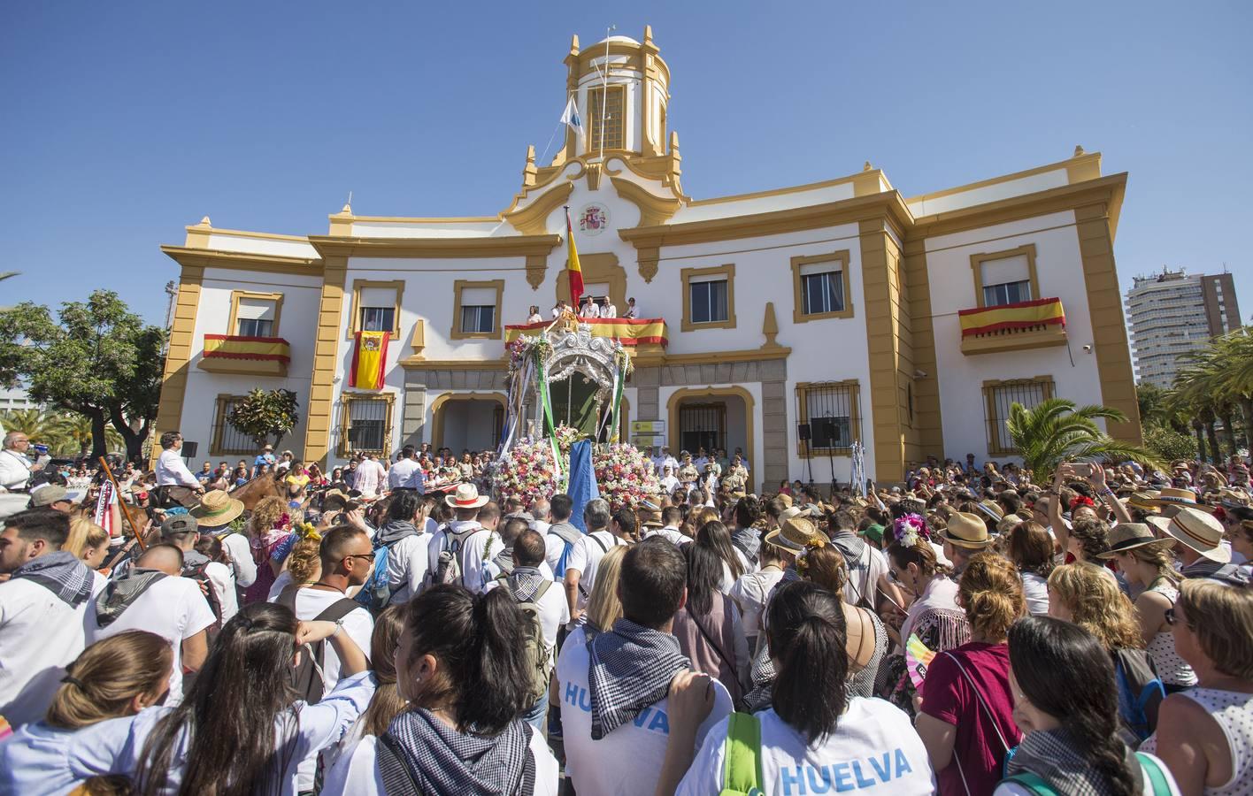 El Rocío 2018 en imágenes: salida de la Hermandad de Huelva