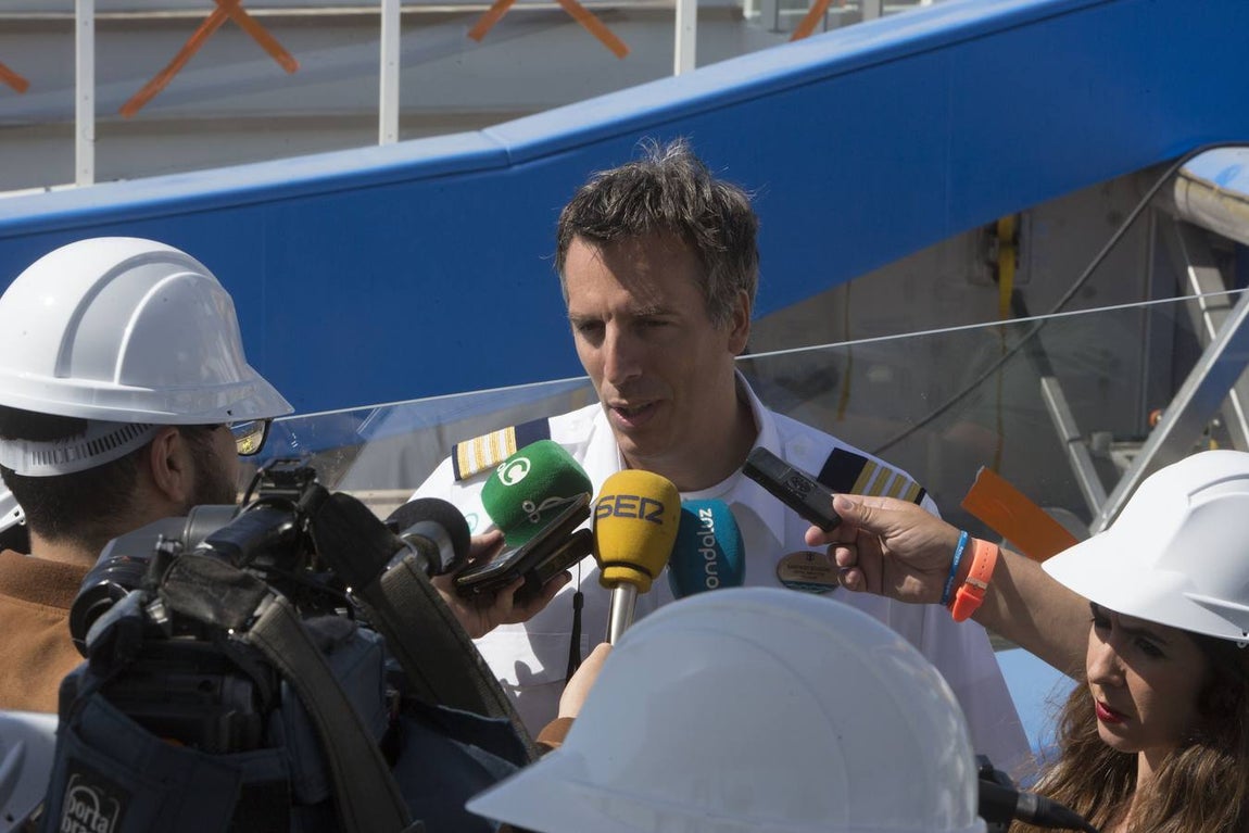 Fotos: La reparación del &#039;Mariner of the seas&#039; en Cádiz, en imágenes