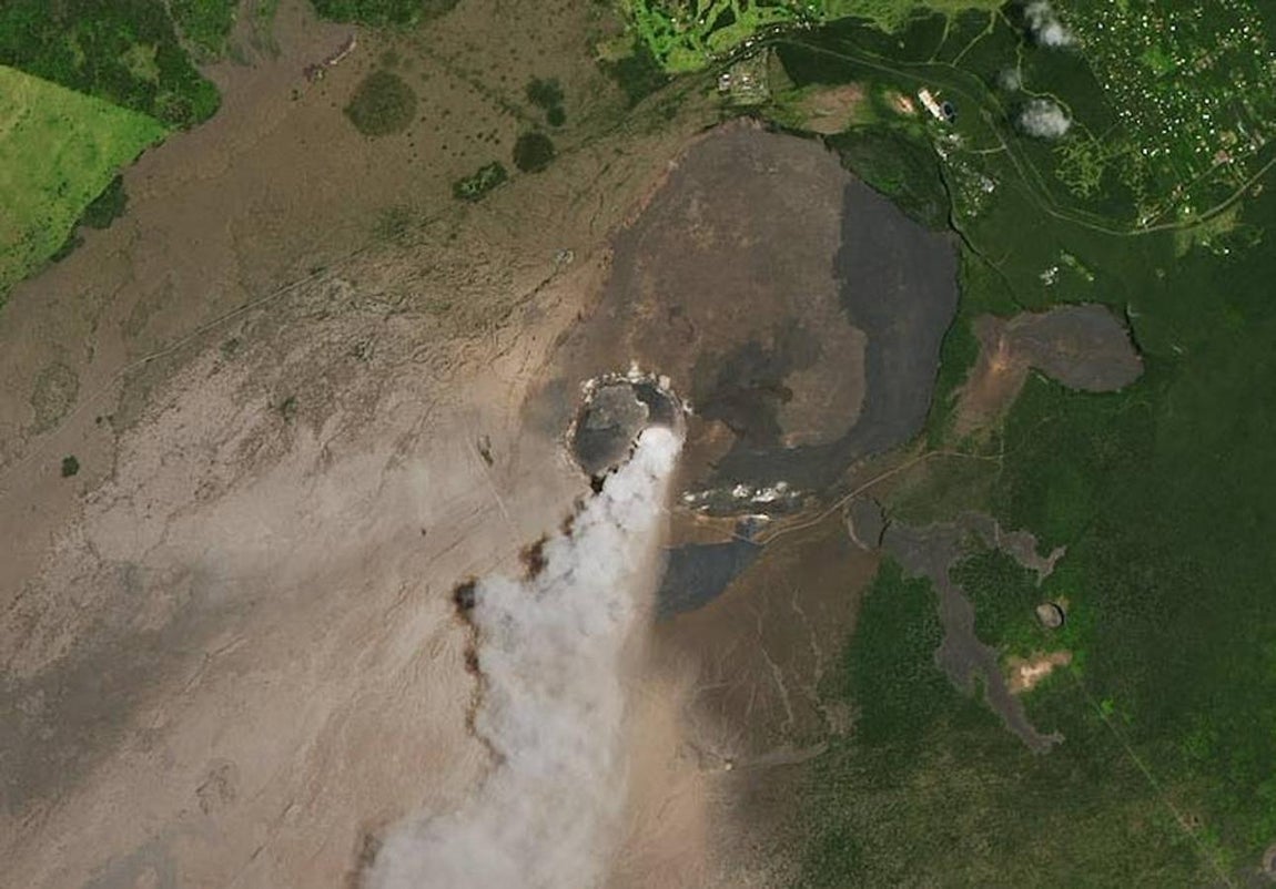 Vista aérea, a día de hoy, del cráter del volcán Kilauea. 