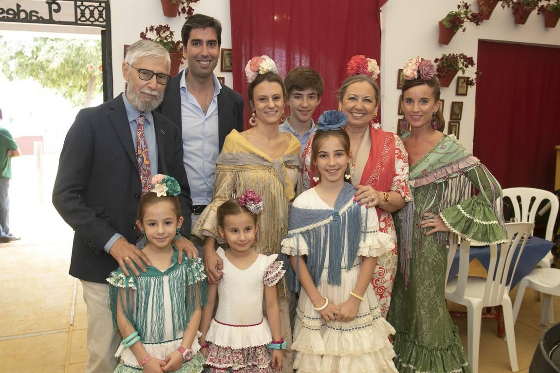 Las casetas el domingo de Feria de Córdoba, en imágenes