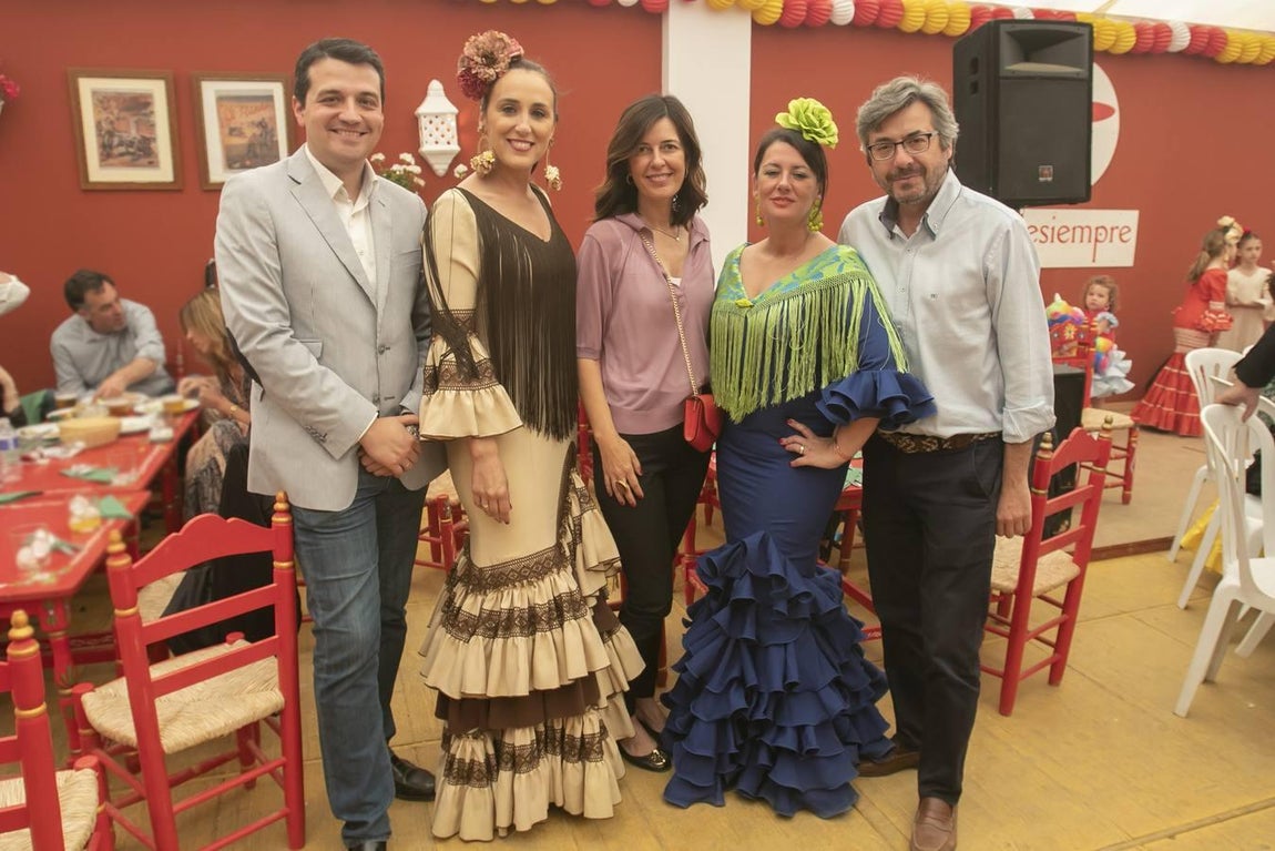 Las casetas el domingo de Feria de Córdoba, en imágenes