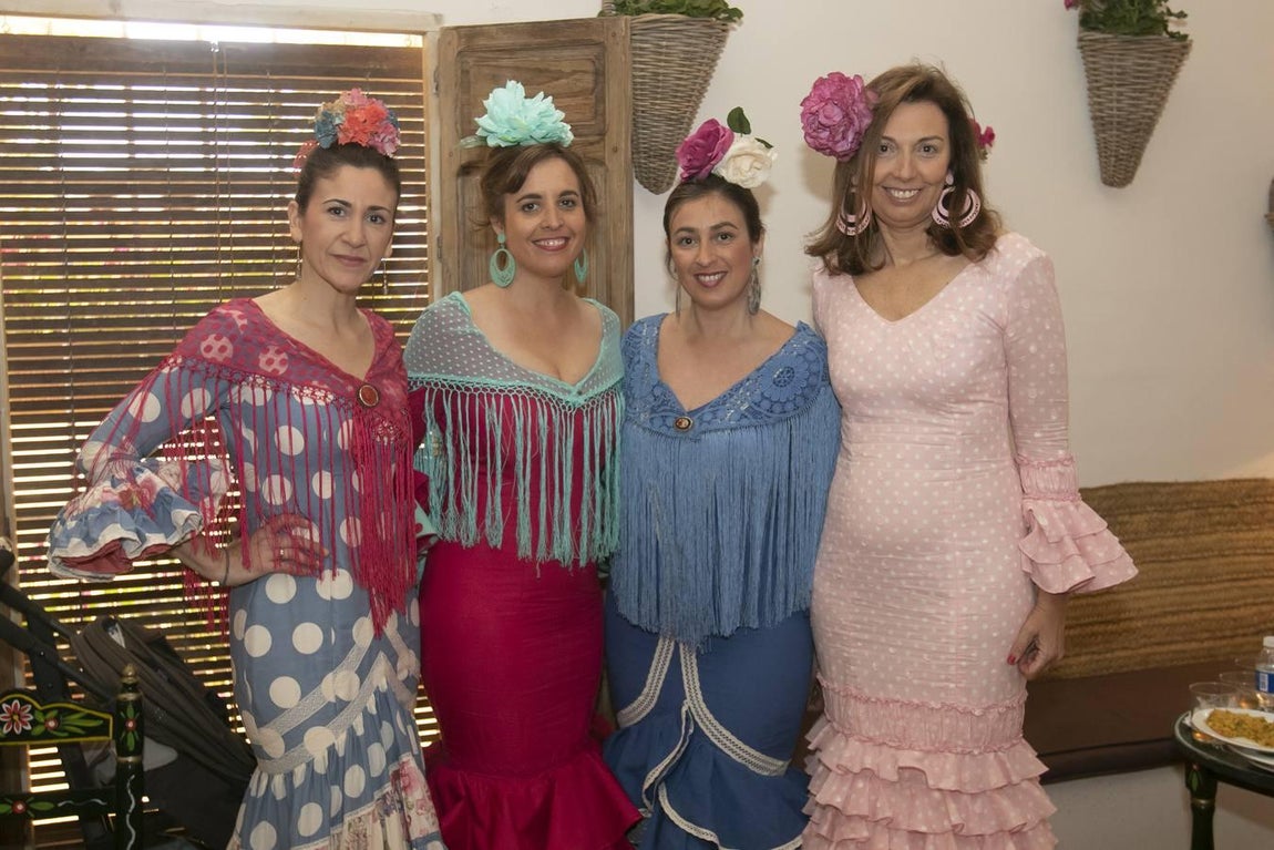 Las casetas el domingo de Feria de Córdoba, en imágenes