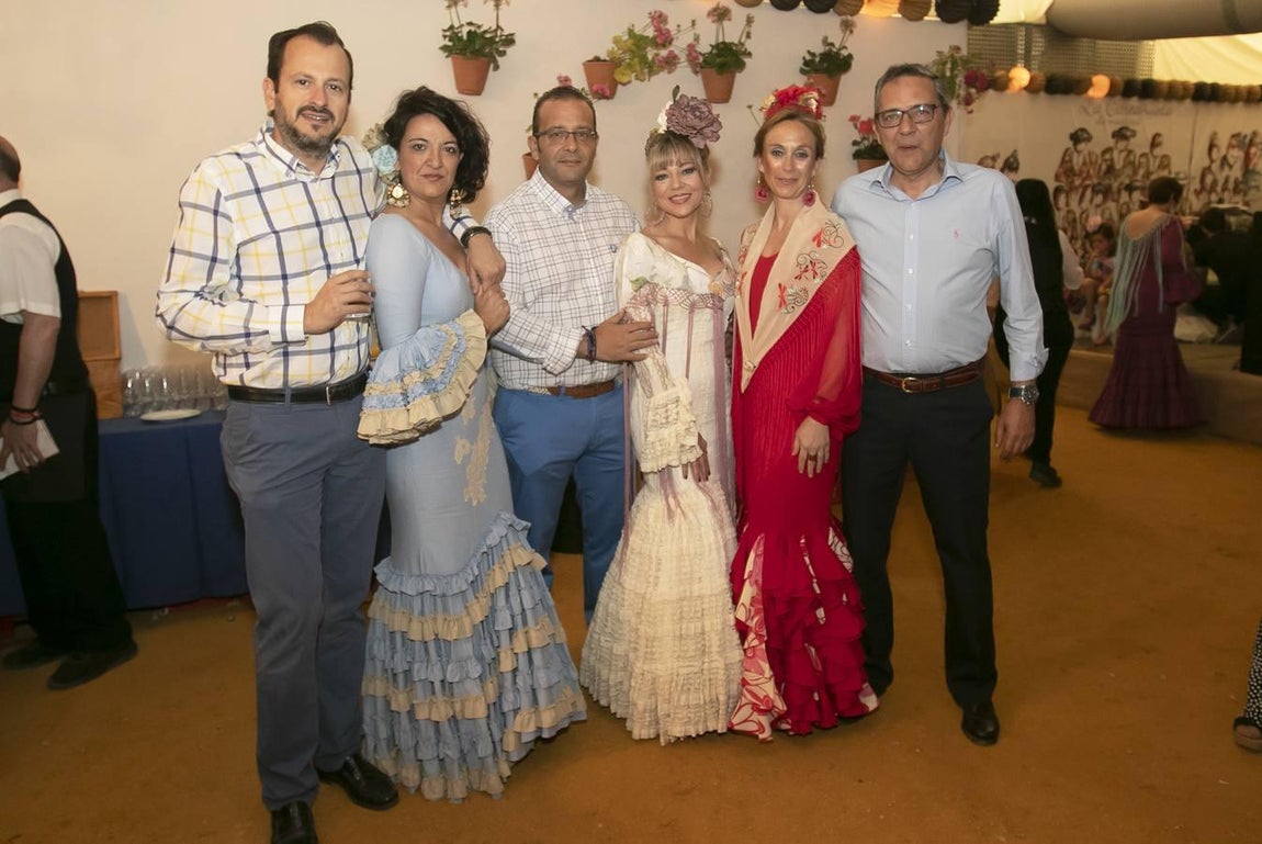 Las casetas el domingo de Feria de Córdoba, en imágenes