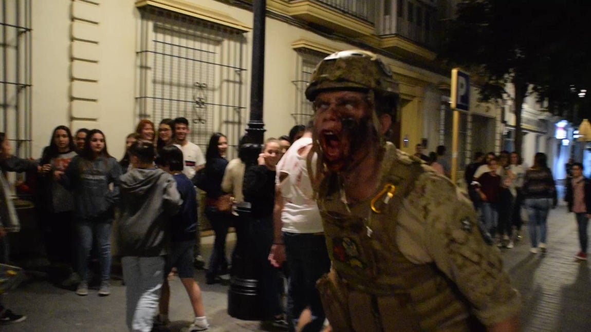 Fotos: Así ha sido el Survival Zombie en Chiclana