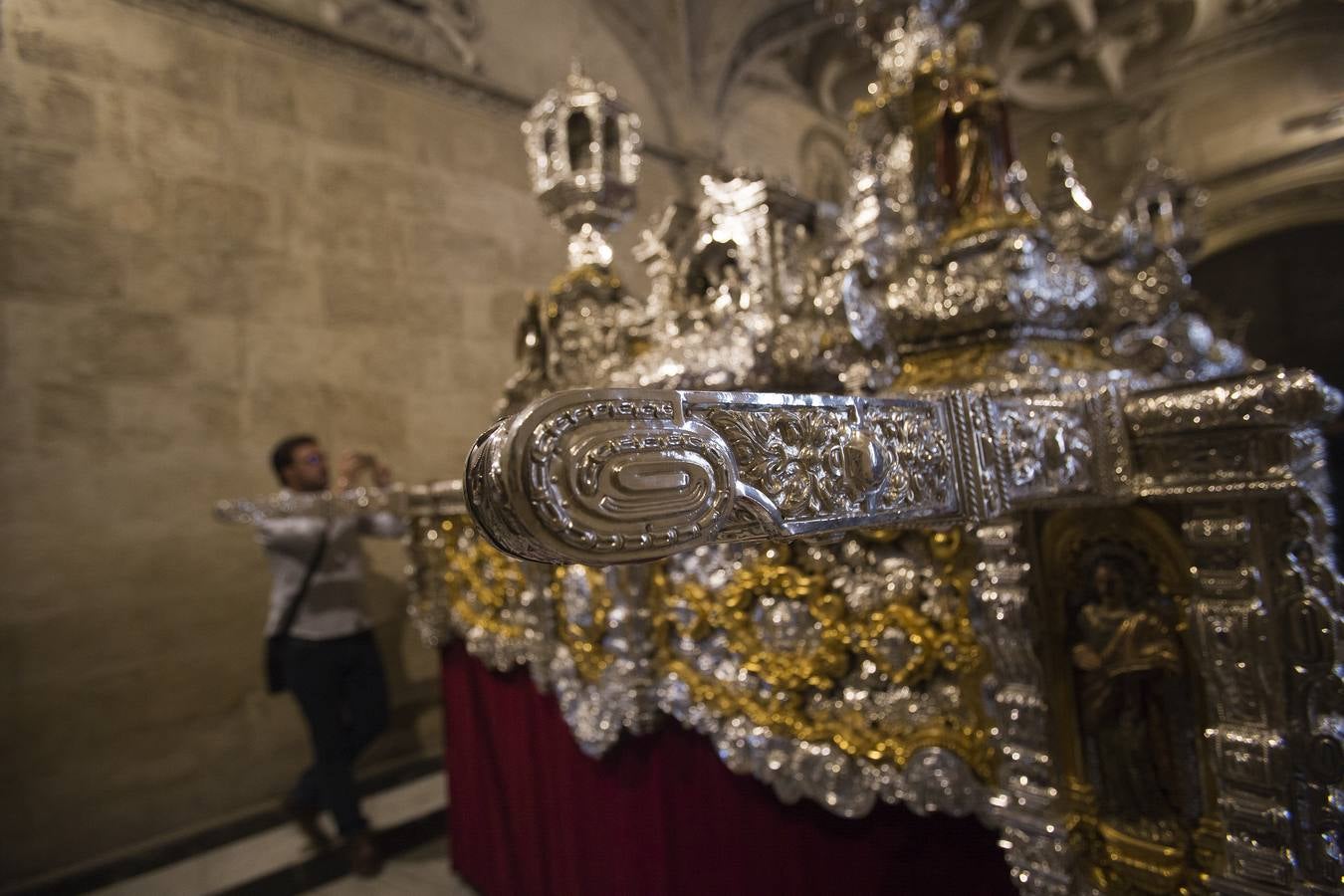 La muestra «Pasión según Sevilla», vista al detalle