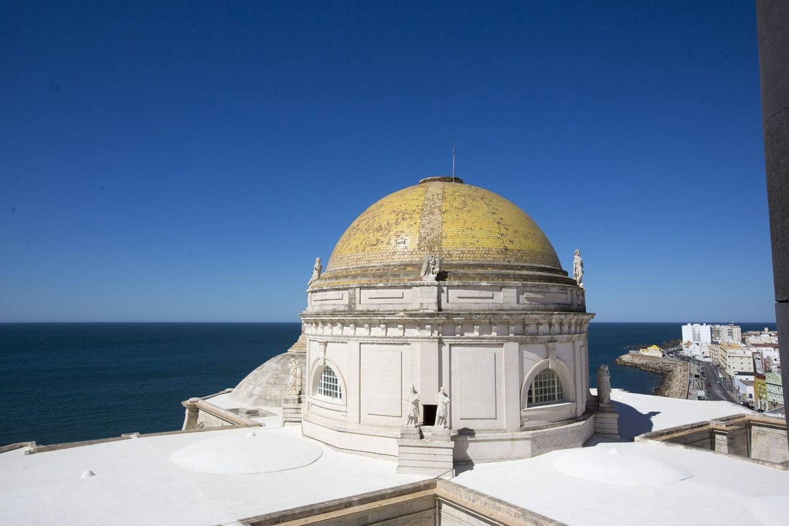 La catedral de Cádiz al descubierto