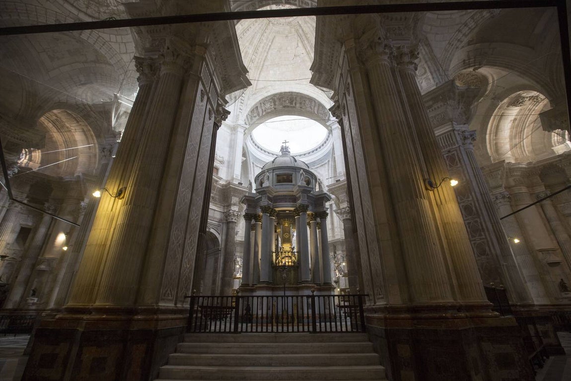 La catedral de Cádiz al descubierto