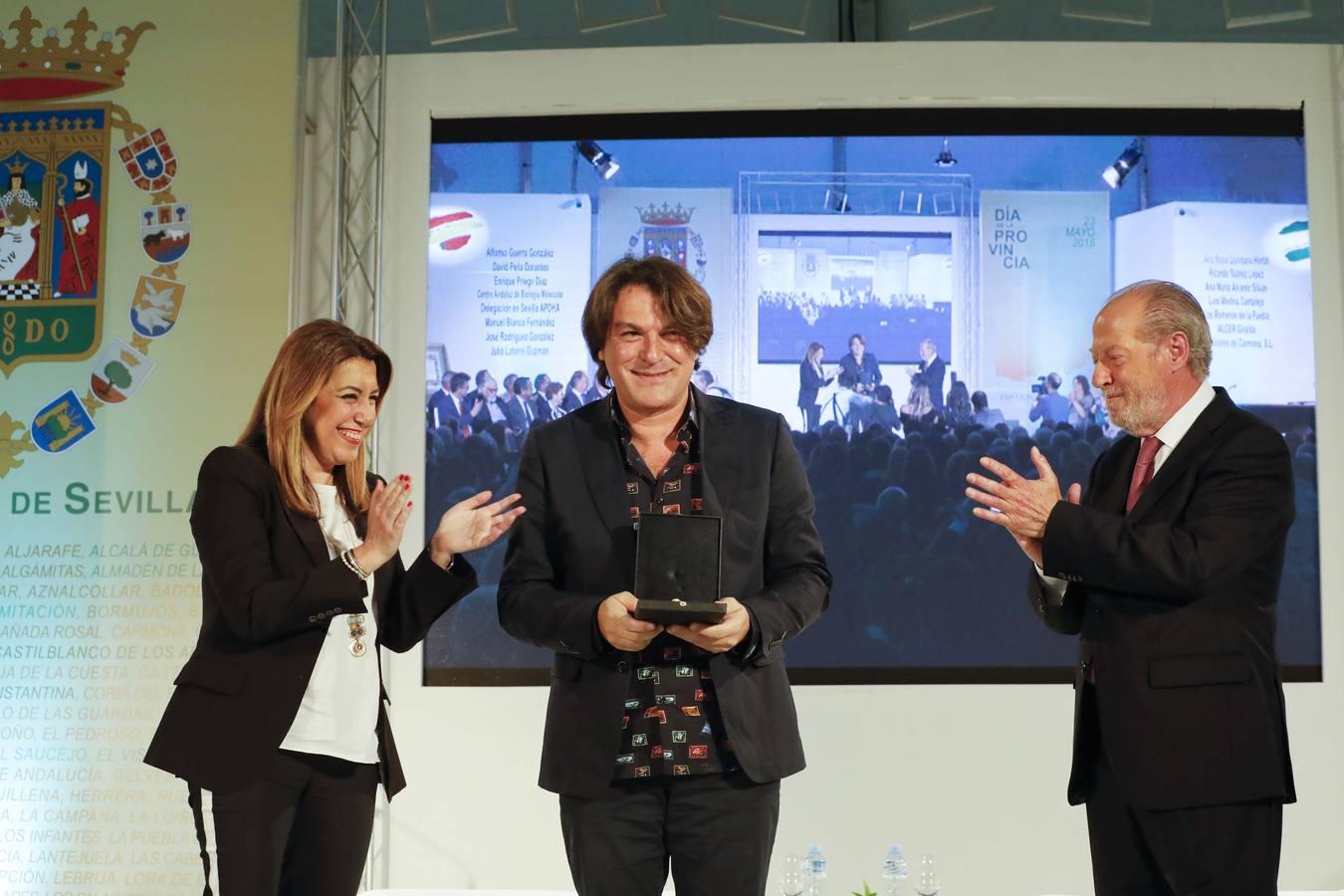 El pianista Dorantes recibió una de las  medallas de oro de la provincia