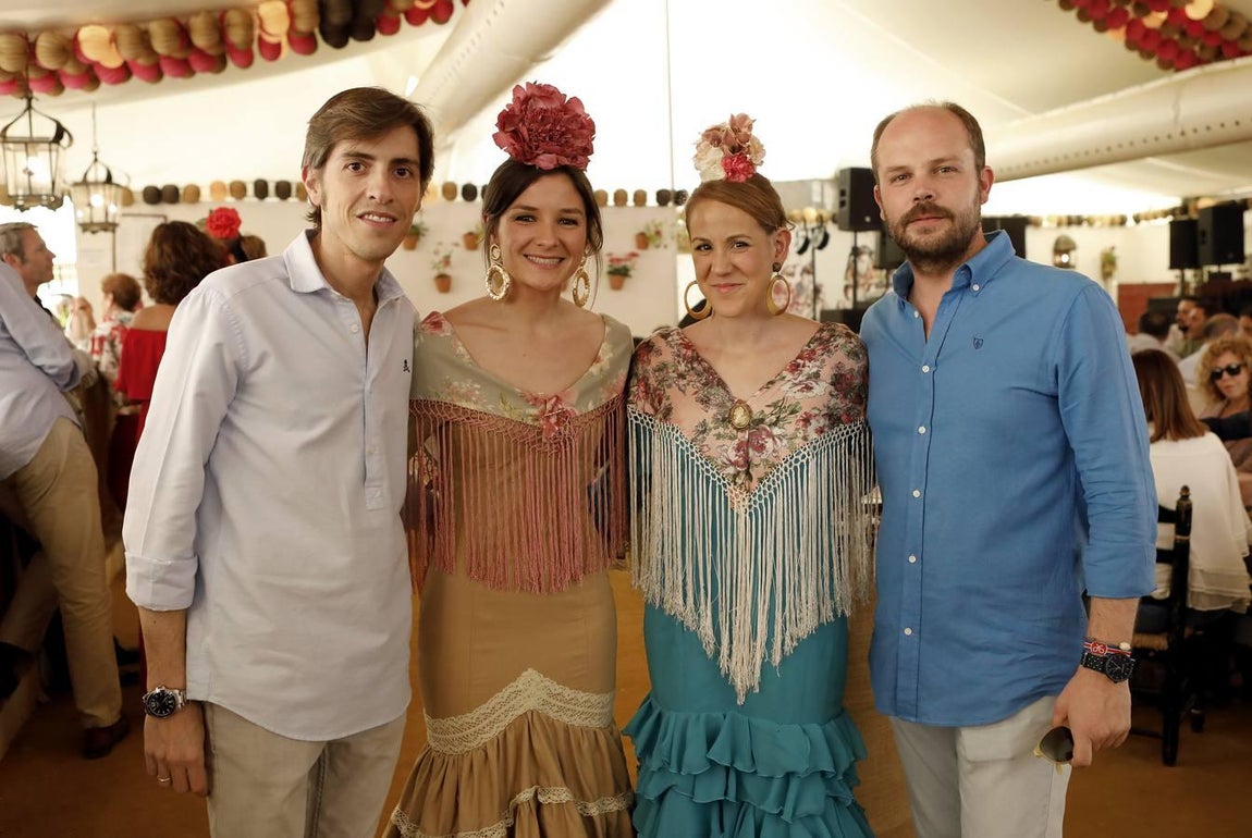 El ambiente de las casetas de la Feria de Córdoba de 2018, en imágenes