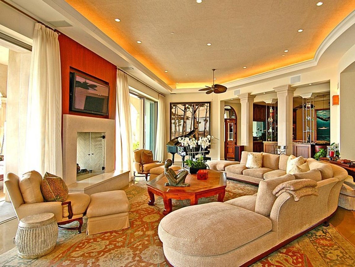 Chris Bosh. Antes de finalizar el proceso de venta, el jugador quiso sacarle rentabilidad  a la villa alquilándola por 45.000 euros al mes