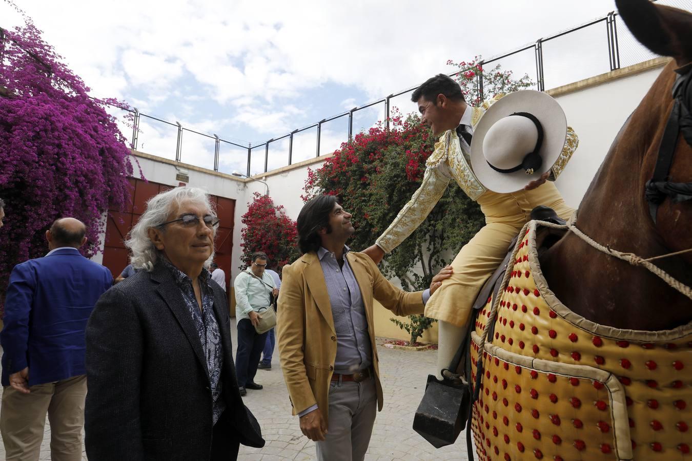 La corrida de El Juli, Ponce y Ginés Marín en Córdoba, en imágenes