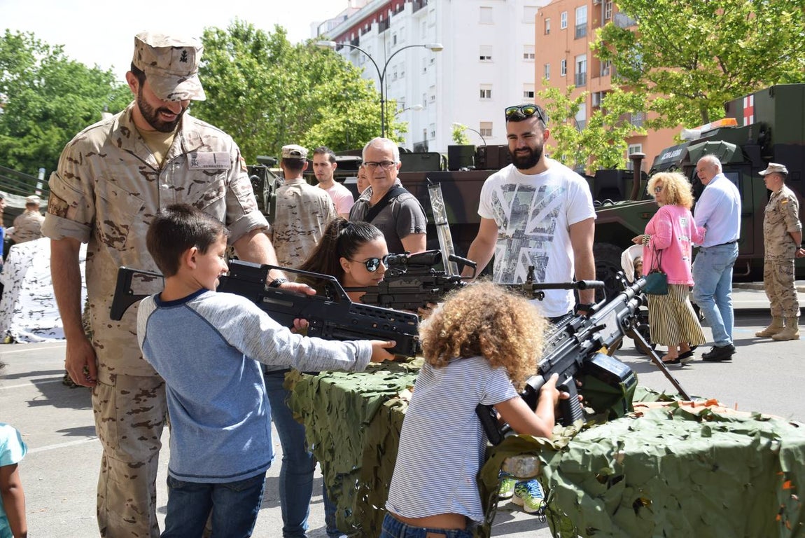Día de las Fuerzas Armadas en San Fernando