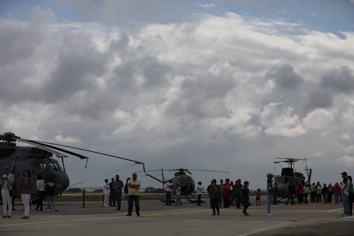 Celebración del Día de las Fuerzas Armadas en la base Naval de Rota