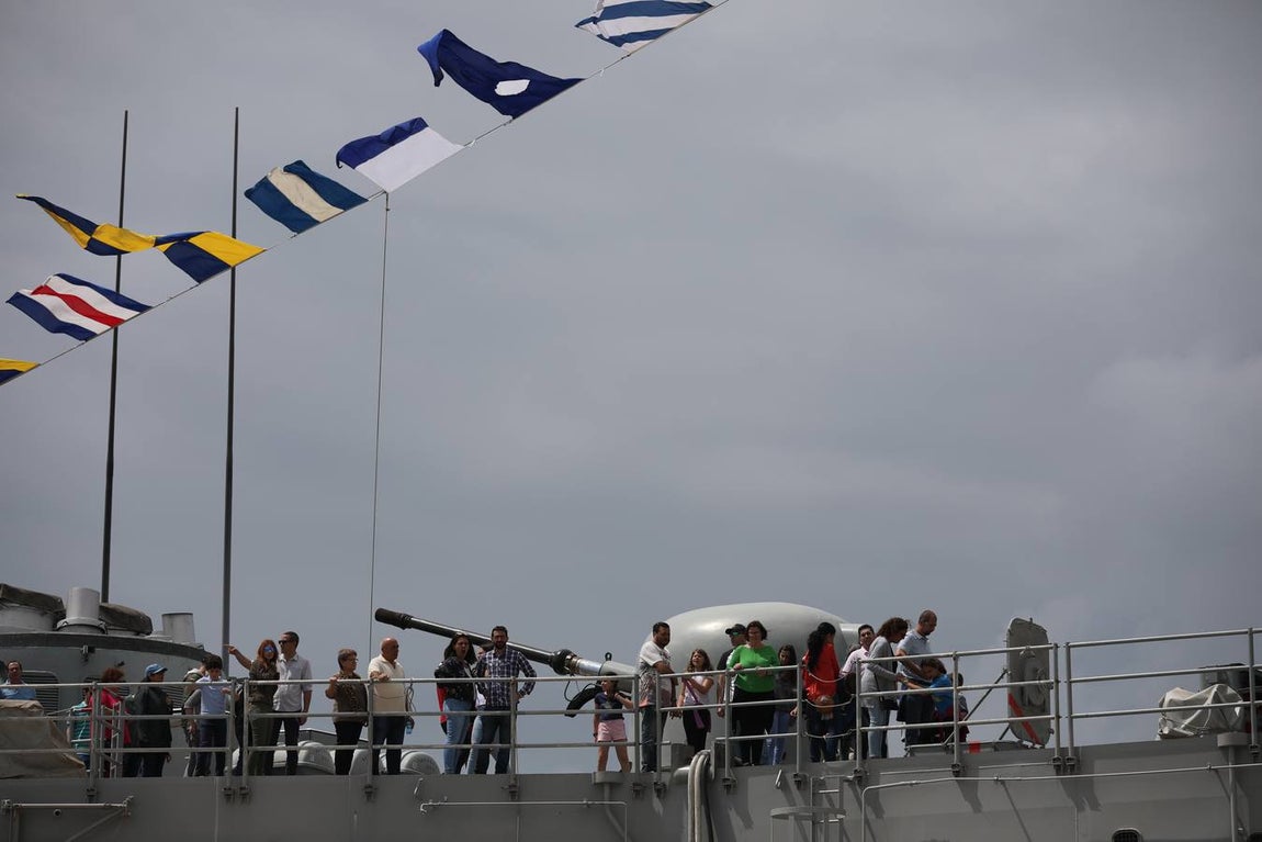 Celebración del Día de las Fuerzas Armadas en la base Naval de Rota