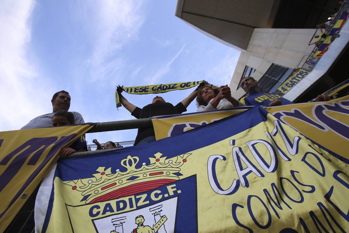 Búscate en el Cádiz CF vs CD Tenerife