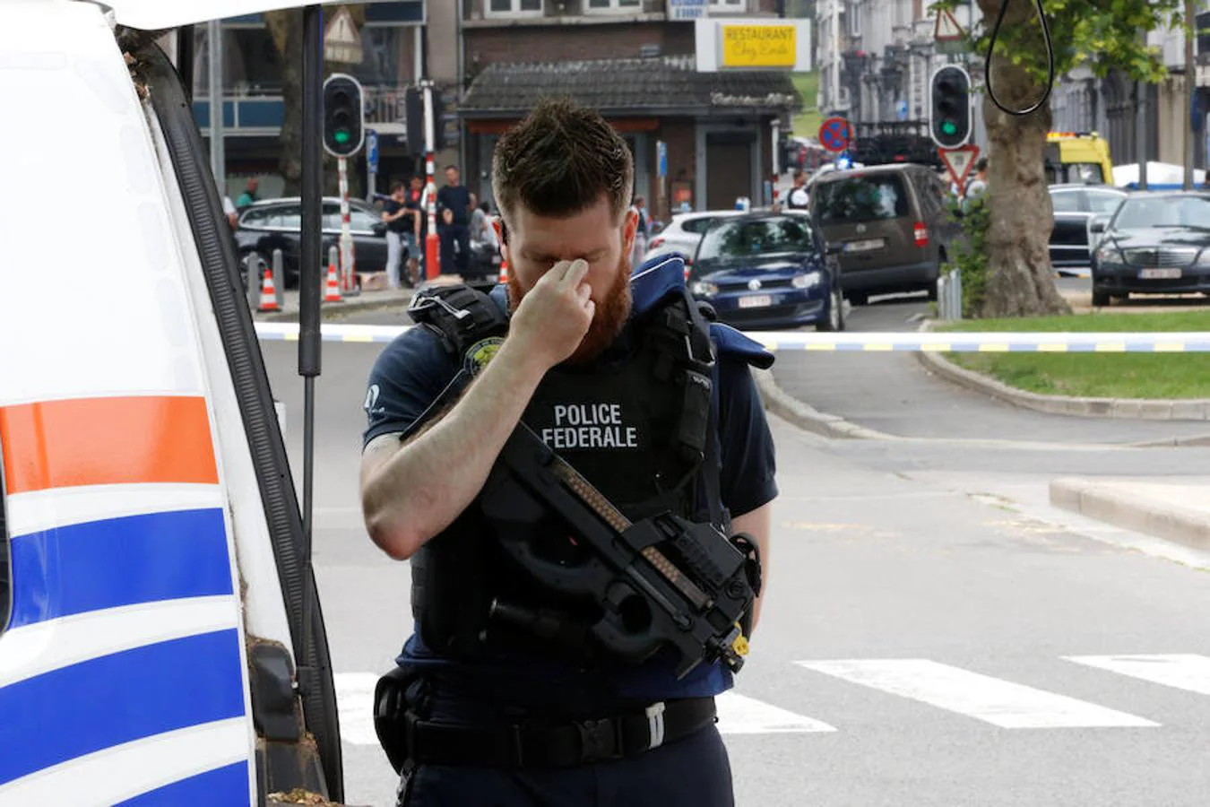 Un hombre mata a tres personas en Lieja (Bélgica), entre ellos dos policías. 