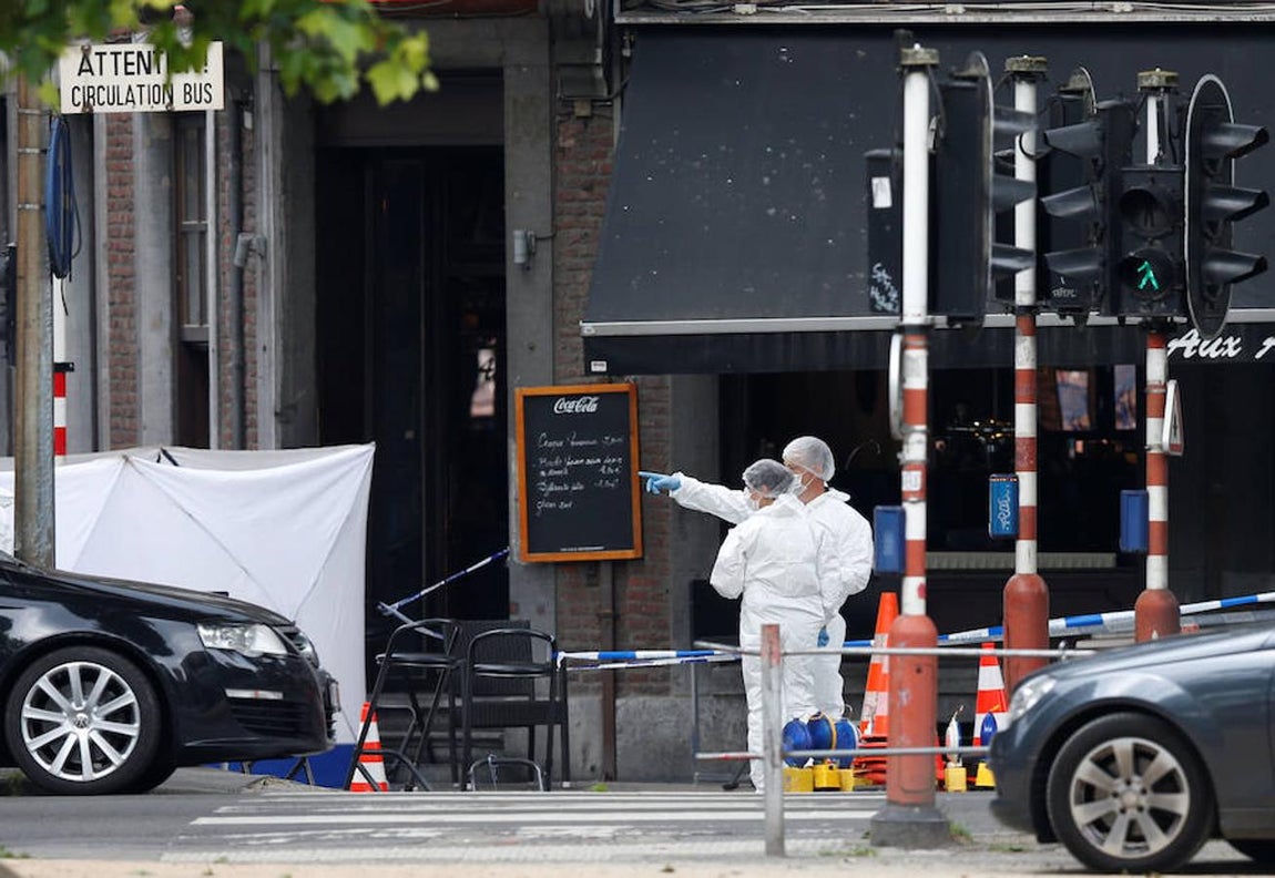 Un hombre mata a tres personas en Lieja (Bélgica), entre ellos dos policías. 