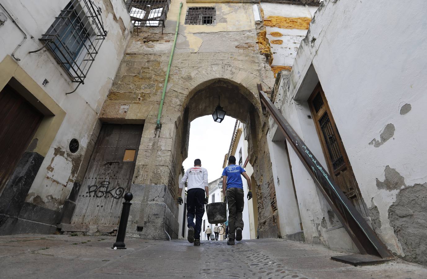 En imágenes, el deterioro de rincones históricos en el Casco de Córdoba