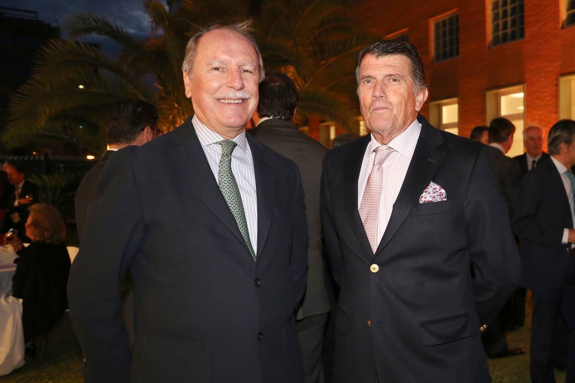 La entrega del XI Premio Manuel Ramírez a Luis Carlos Peris, en imágenes