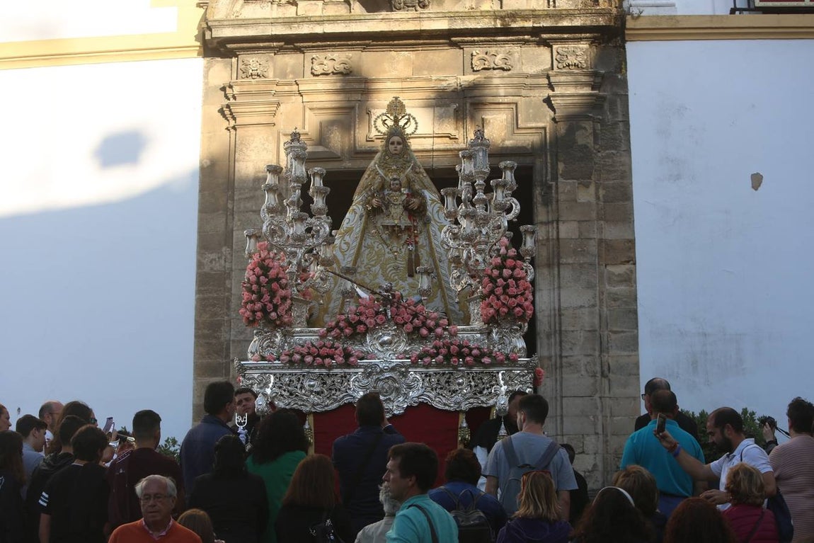 Traslado de la Patrona desde Santo Domingo a Santa Cruz