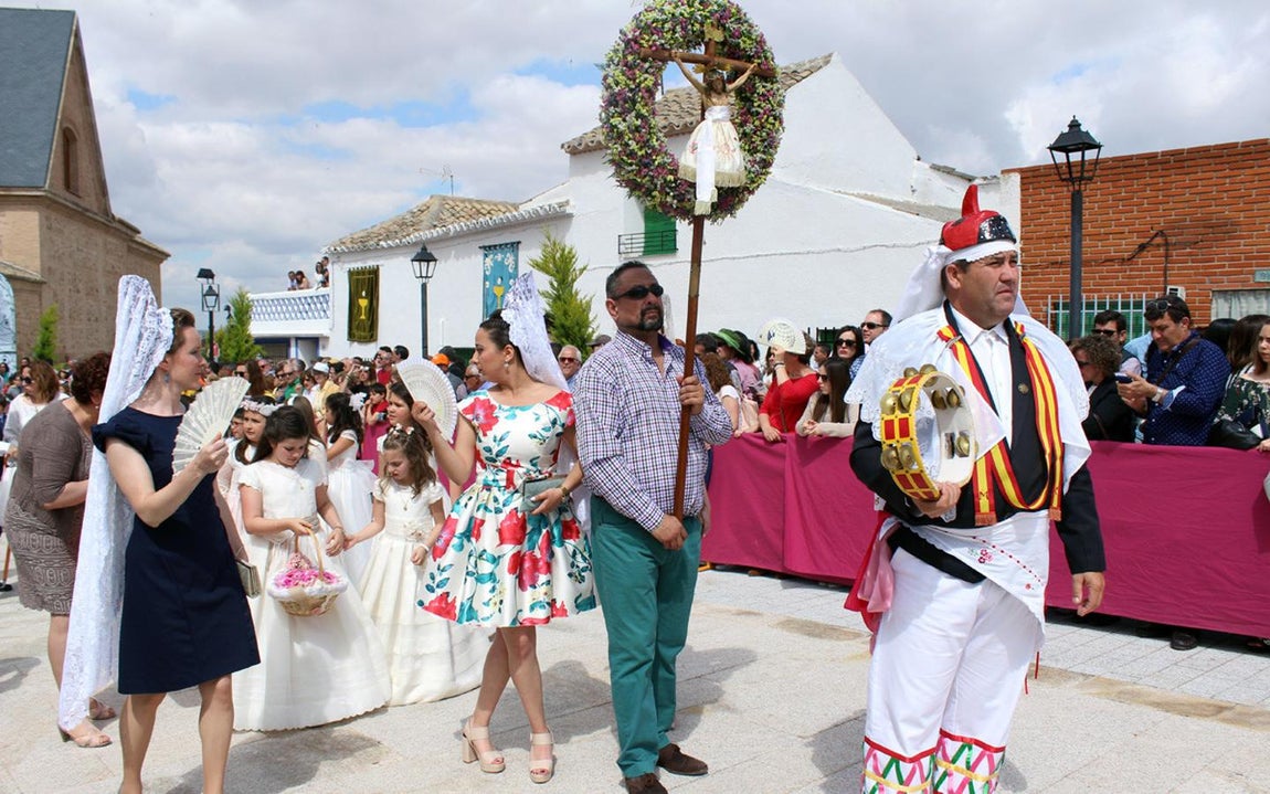 Los pecados y danzantes de Camuñas, en imágenes
