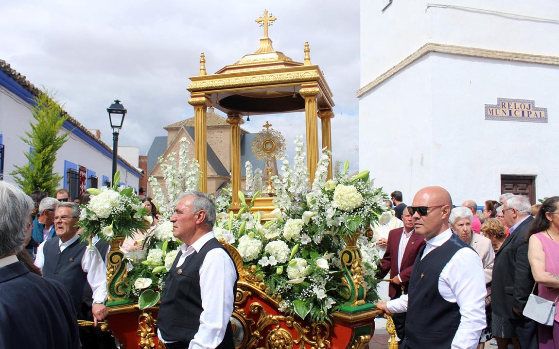 Los pecados y danzantes de Camuñas, en imágenes