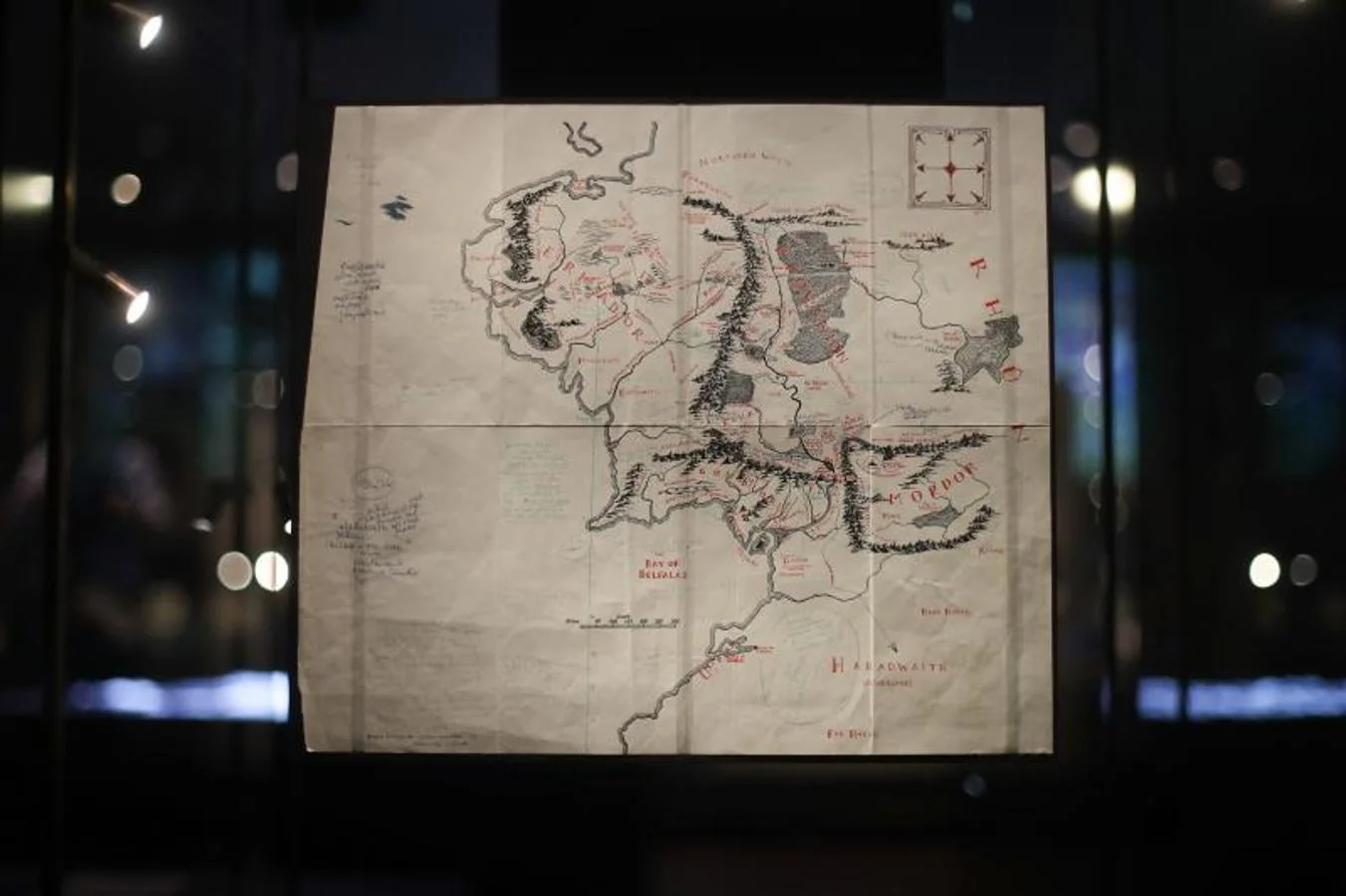 Un mapa de la Tierra Media facturado por la mano del propio Tolkien